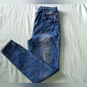 ‼️5 items for $8‼️Classic Blue Denim Jeans